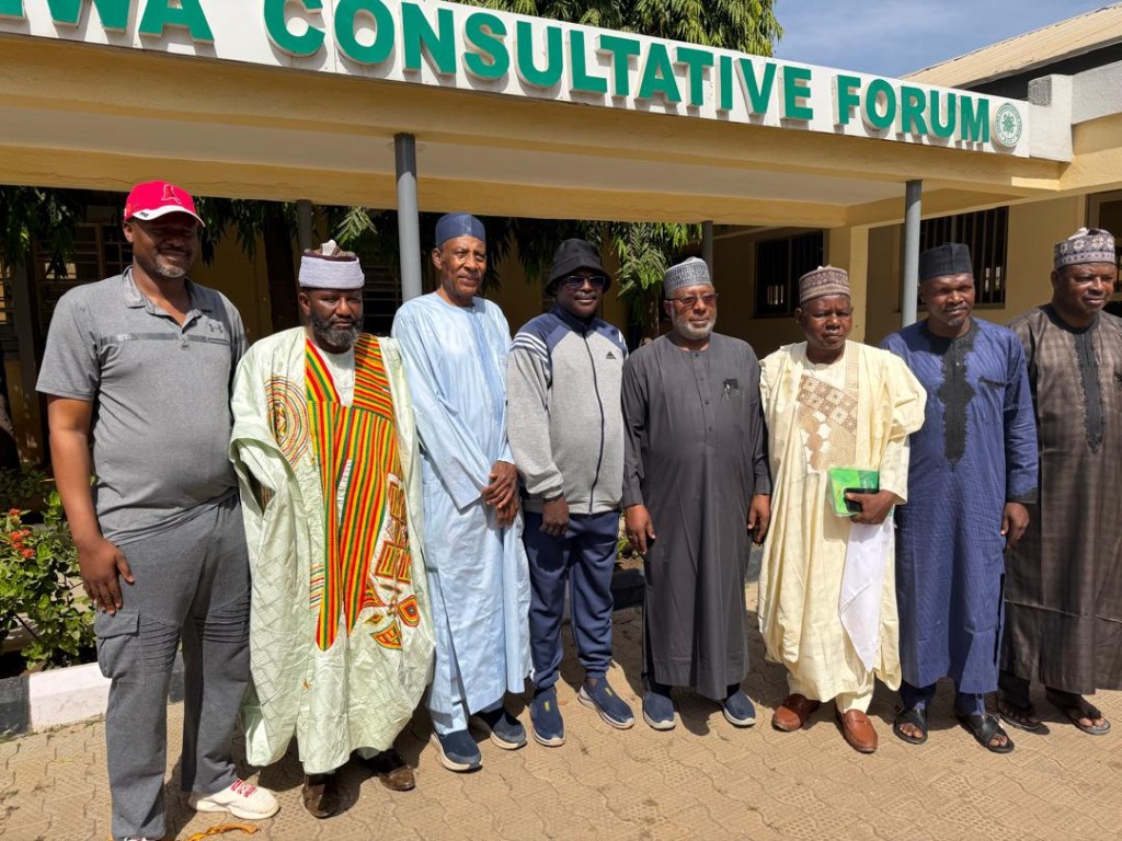 Forum delegation at partnership meeting